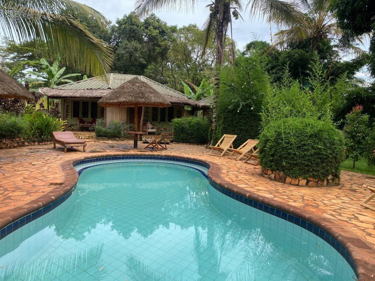 Afro Smile Hotel & Guest House - Jinja Kültér fotó