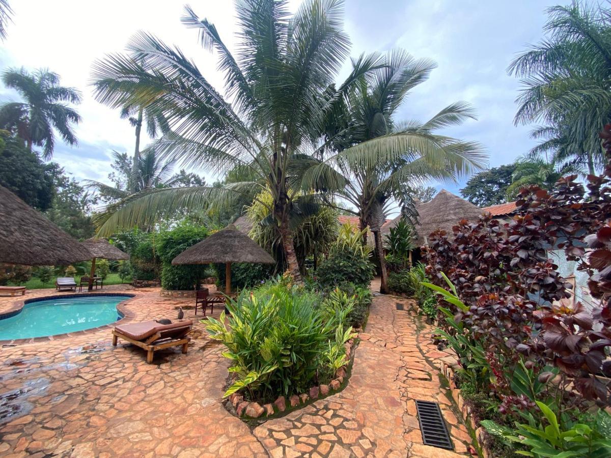 Afro Smile Hotel & Guest House - Jinja Kültér fotó